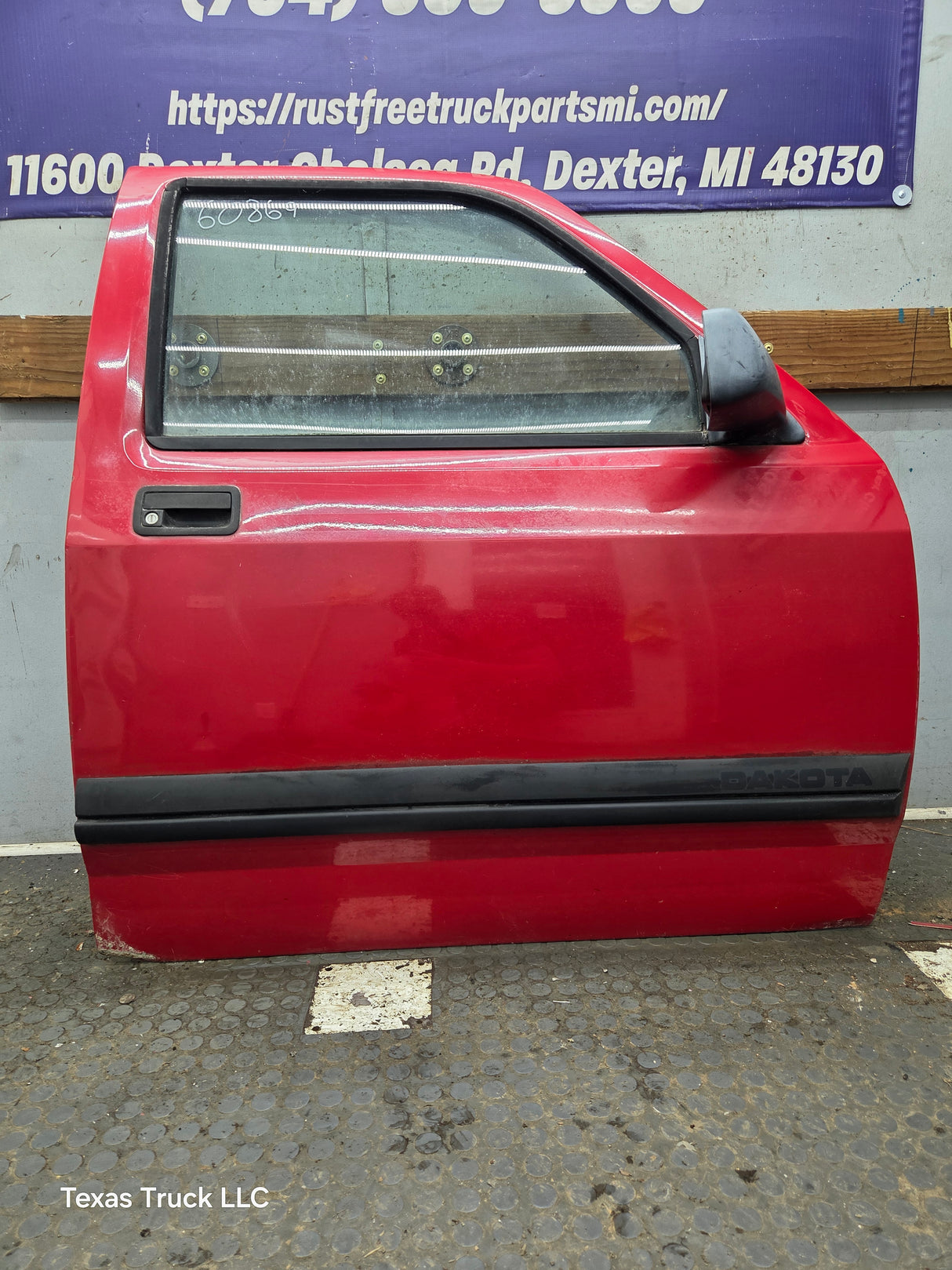 1992-1996 Dodge Dakota RH Passenger Side Front Door