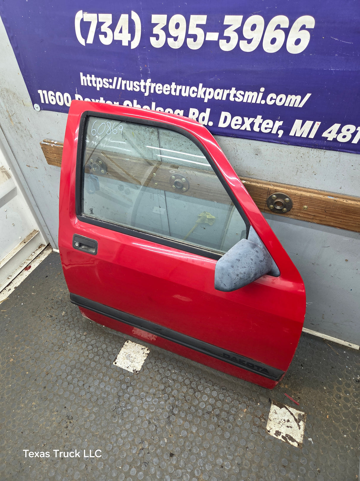 1992-1996 Dodge Dakota RH Passenger Side Front Door