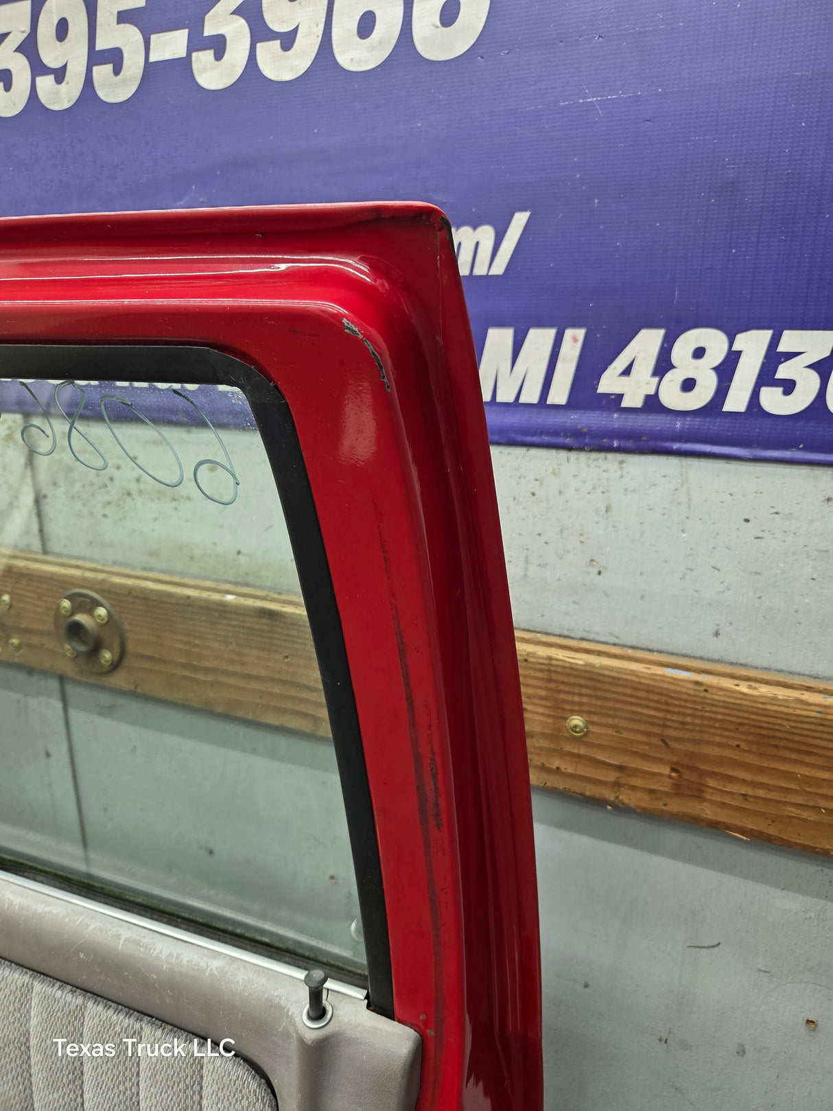 1992-1996 Dodge Dakota RH Passenger Side Front Door
