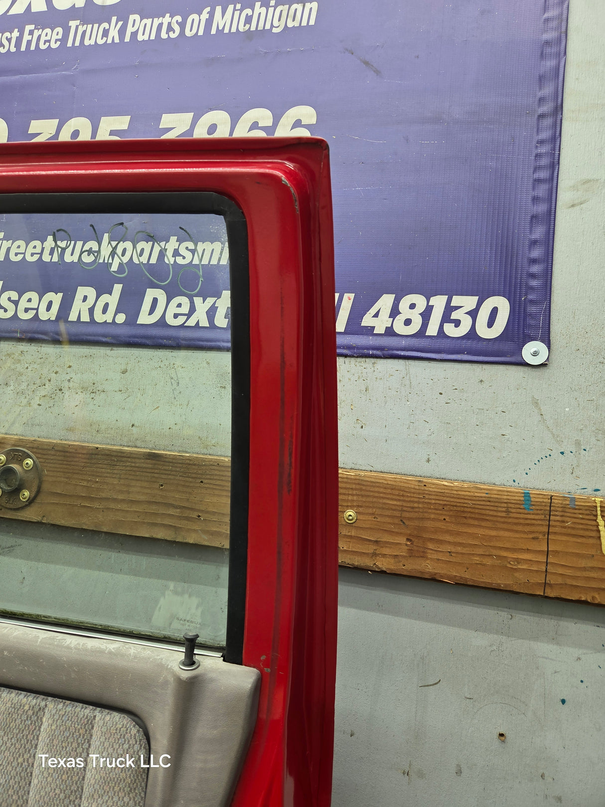 1992-1996 Dodge Dakota RH Passenger Side Front Door