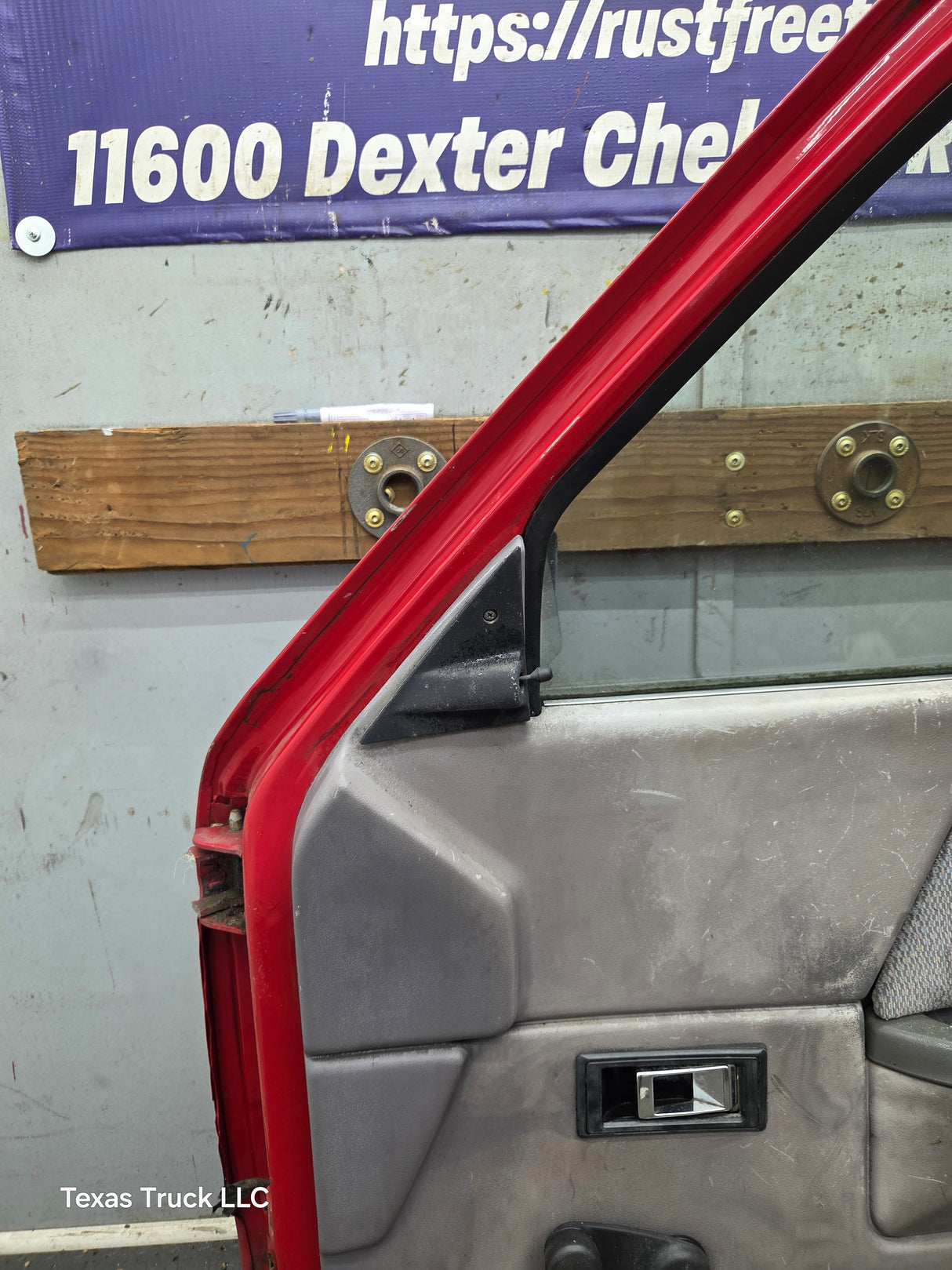 1992-1996 Dodge Dakota RH Passenger Side Front Door
