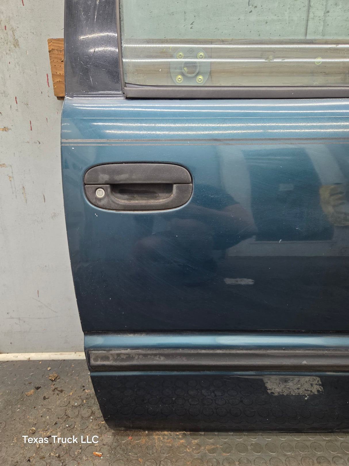 1994-2002 Dodge Ram 2nd Gen Quad Cab 4 Door Square Corner RH Passenger Side Door