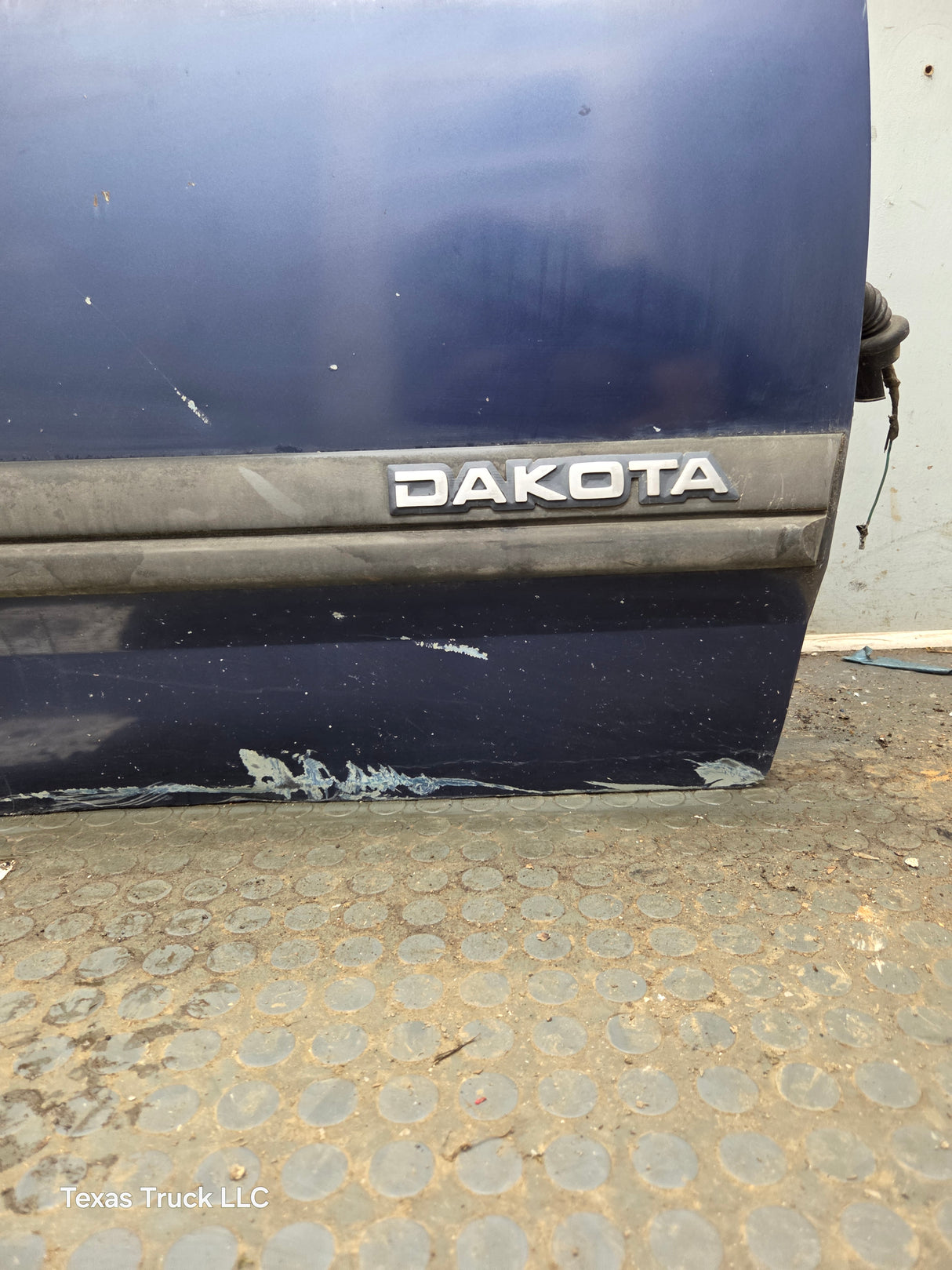 1992-1996 Dodge Dakota RH Passenger Side Front Door
