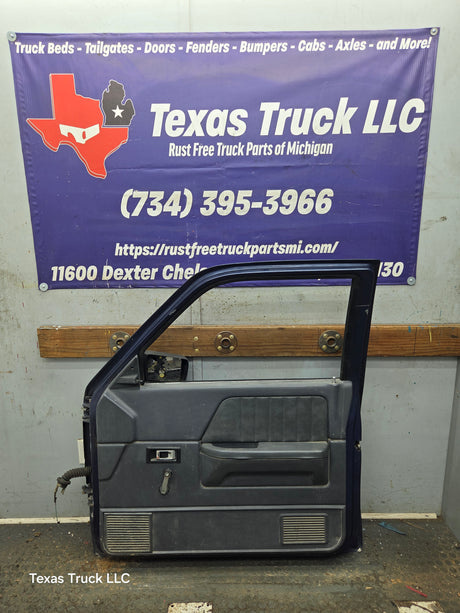 1992-1996 Dodge Dakota RH Passenger Side Front Door