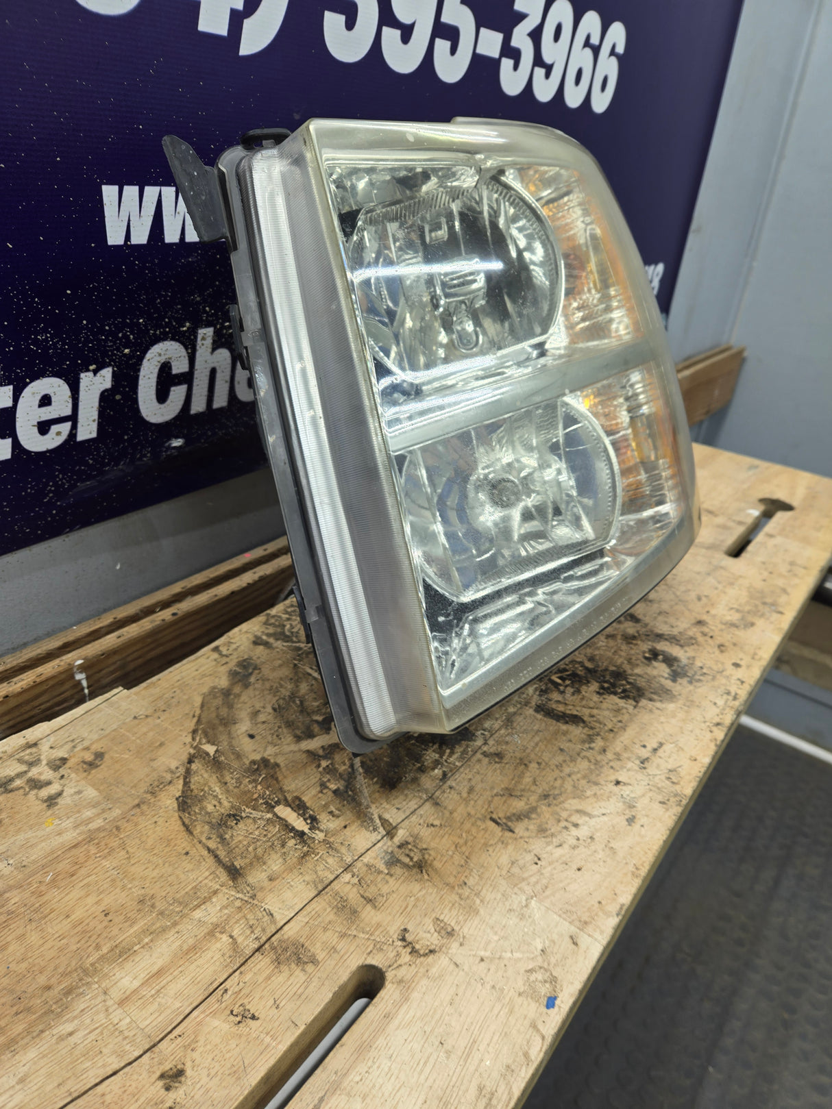 2007-2013 Chevrolet Silverado 1500 2500 3500 LH Driver Side Halogen Headlight