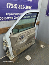 1988-2000 Chevrolet Silverado Suburban GMC Sierra RH Front Passenger Door