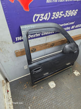1999-2006 Chevrolet Silverado / GMC Sierra 1500 2500 3500 HD Front Passenger side Door RH