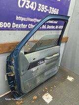 1988-2000 Chevrolet Silverado Suburban GMC Sierra RH Front Passenger Door