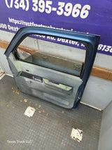 1988-2000 Chevrolet Silverado Suburban GMC Sierra RH Front Passenger Door