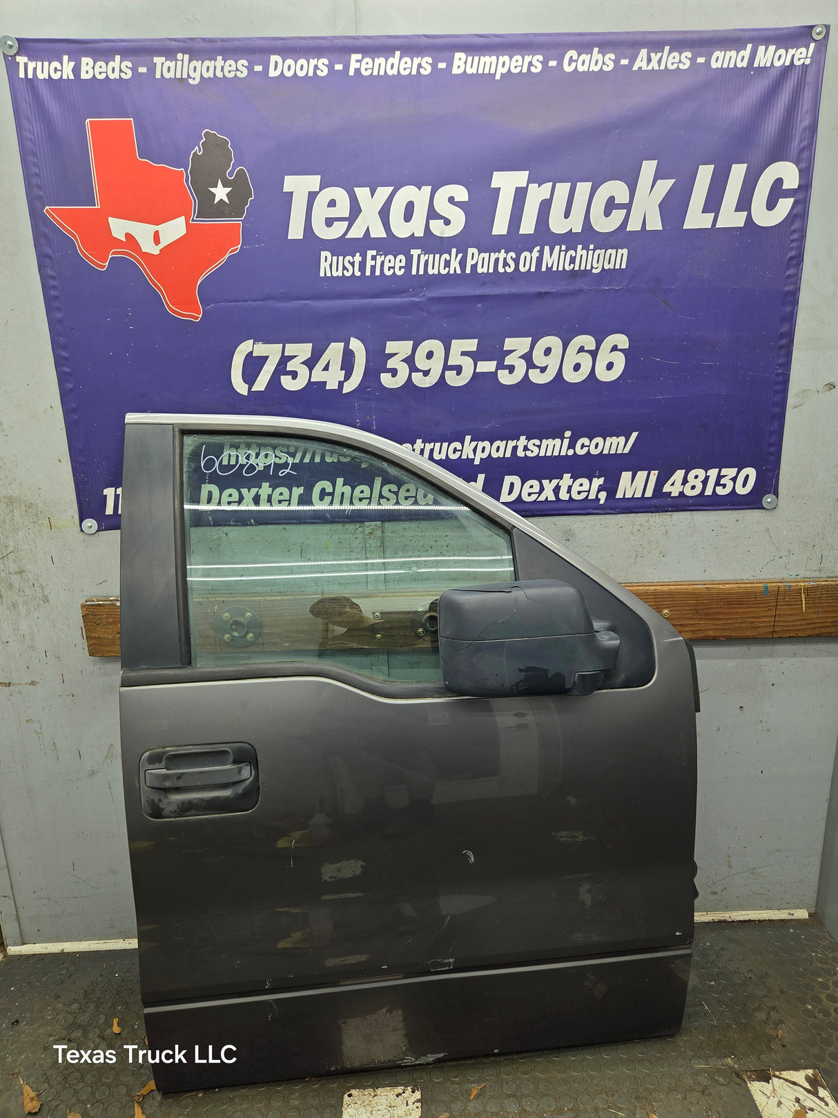 2004-2008 Ford F150 Crew Cab Passenger Side Front Door RH
