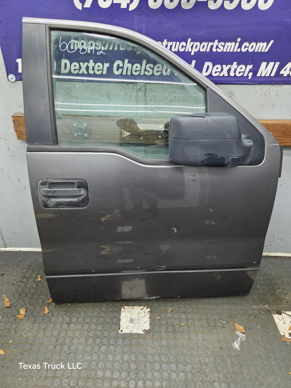 2004-2008 Ford F150 Crew Cab Passenger Side Front Door RH