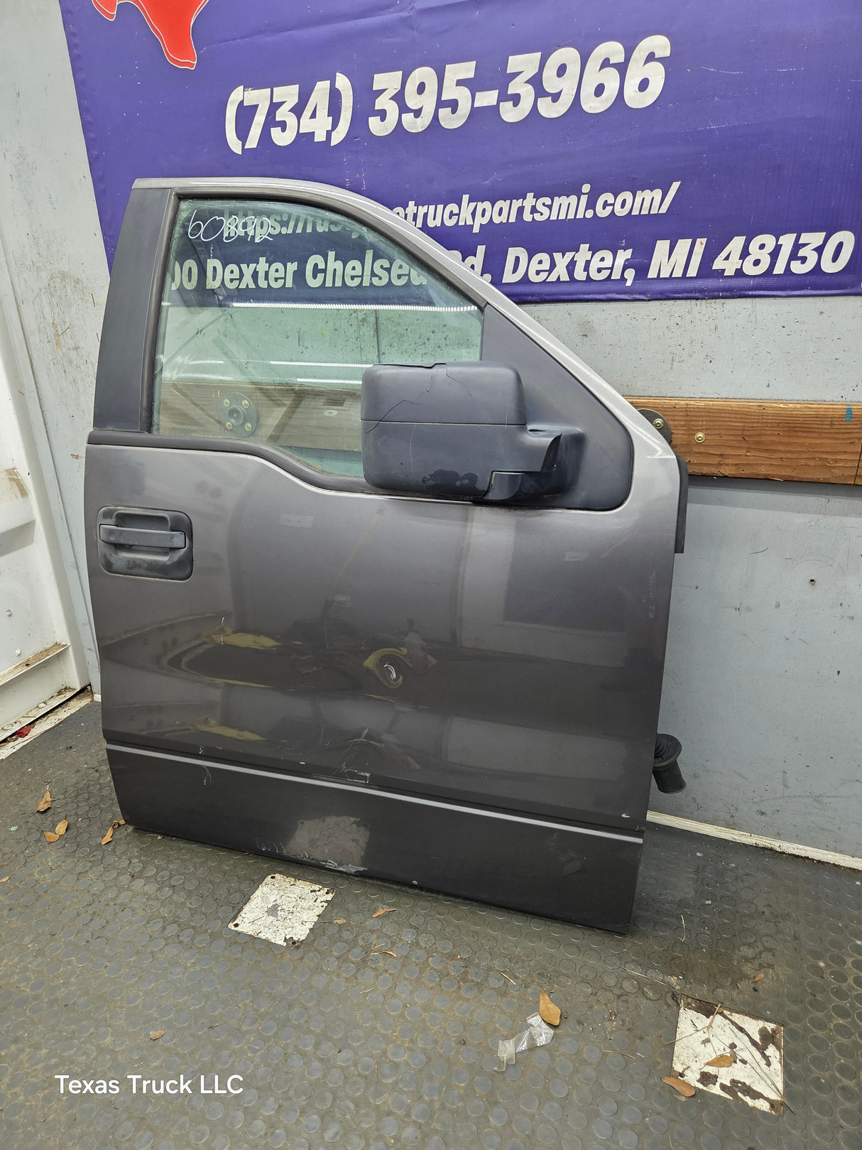 2004-2008 Ford F150 Crew Cab Passenger Side Front Door RH