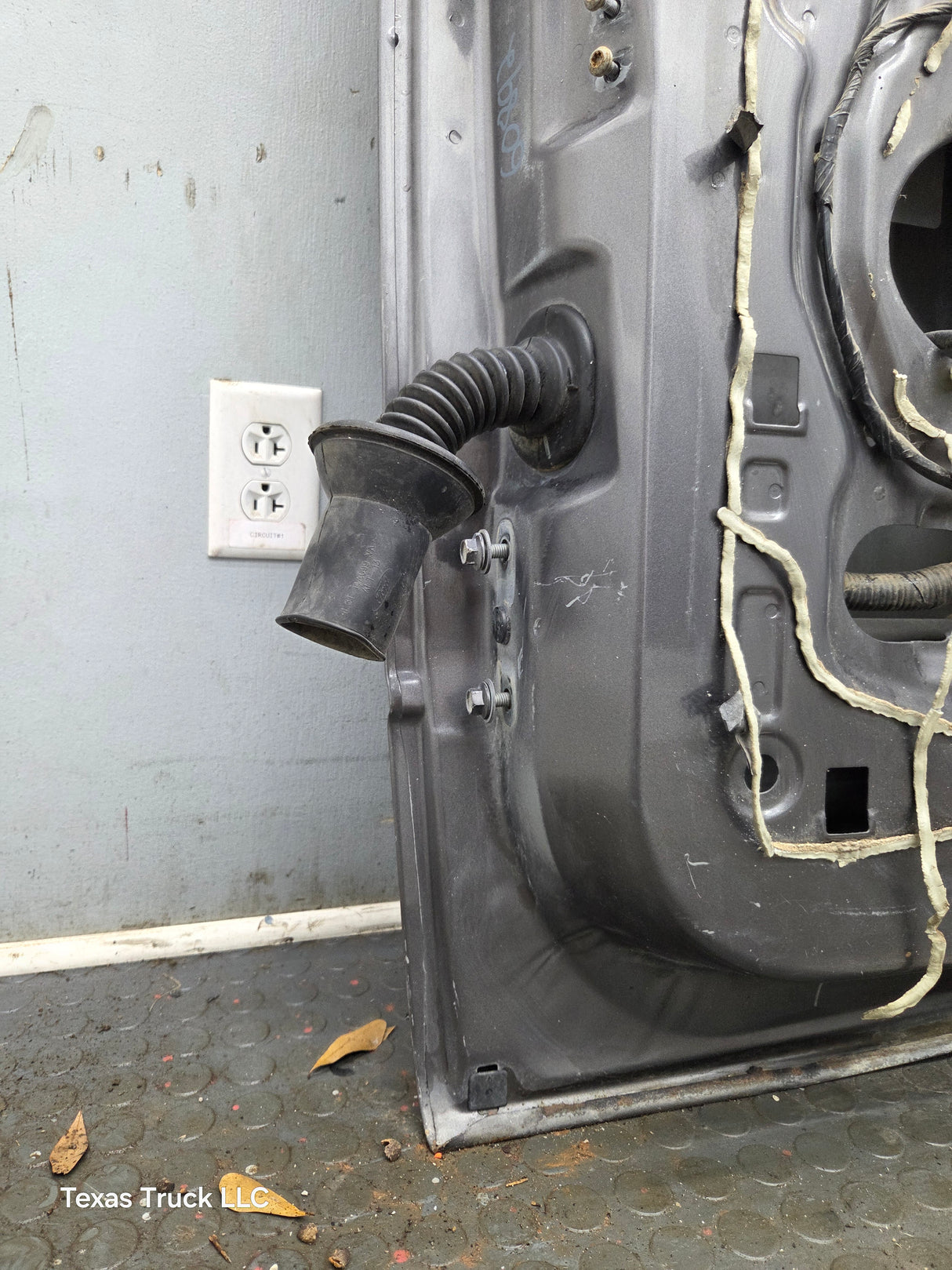 2004-2008 Ford F150 Crew Cab Passenger Side Front Door RH