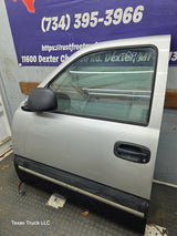 1999-2006 Chevrolet Silverado / GMC Sierra 1500 2500 3500 HD Front Driver Side Door LH