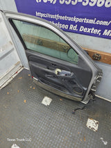 1999-2006 Chevrolet Silverado / GMC Sierra 1500 2500 3500 HD Front Driver Side Door LH