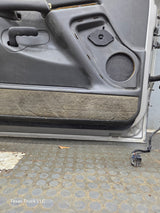 1999-2006 Chevrolet Silverado / GMC Sierra 1500 2500 3500 HD Front Driver Side Door LH