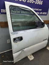 1999-2006 Chevrolet Silverado / GMC Sierra 1500 2500 3500 HD Front Passenger side Door RH