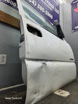 1999-2006 Chevrolet Silverado / GMC Sierra 1500 2500 3500 HD Front Passenger side Door RH