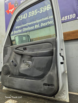 1999-2006 Chevrolet Silverado / GMC Sierra 1500 2500 3500 HD Front Passenger side Door RH
