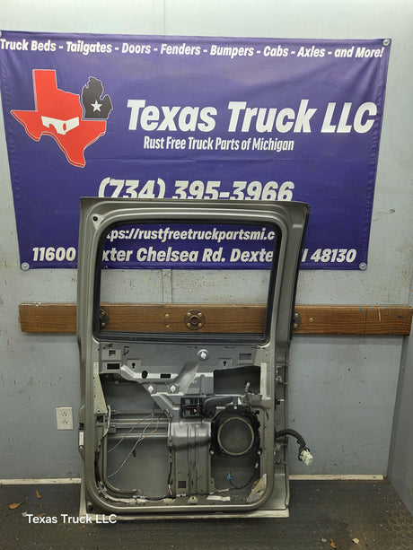 1999-2007 Chevrolet Silverado / GMC Sierra 1500 2500 3500 HD Rear Driver side LH Crew Cab rear door (Copy)