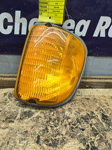 1992-2007 Ford Econoline E-150 E-250 E-350 E-450 LH Driver Side OEM Turn Signal Parking Light Assembly