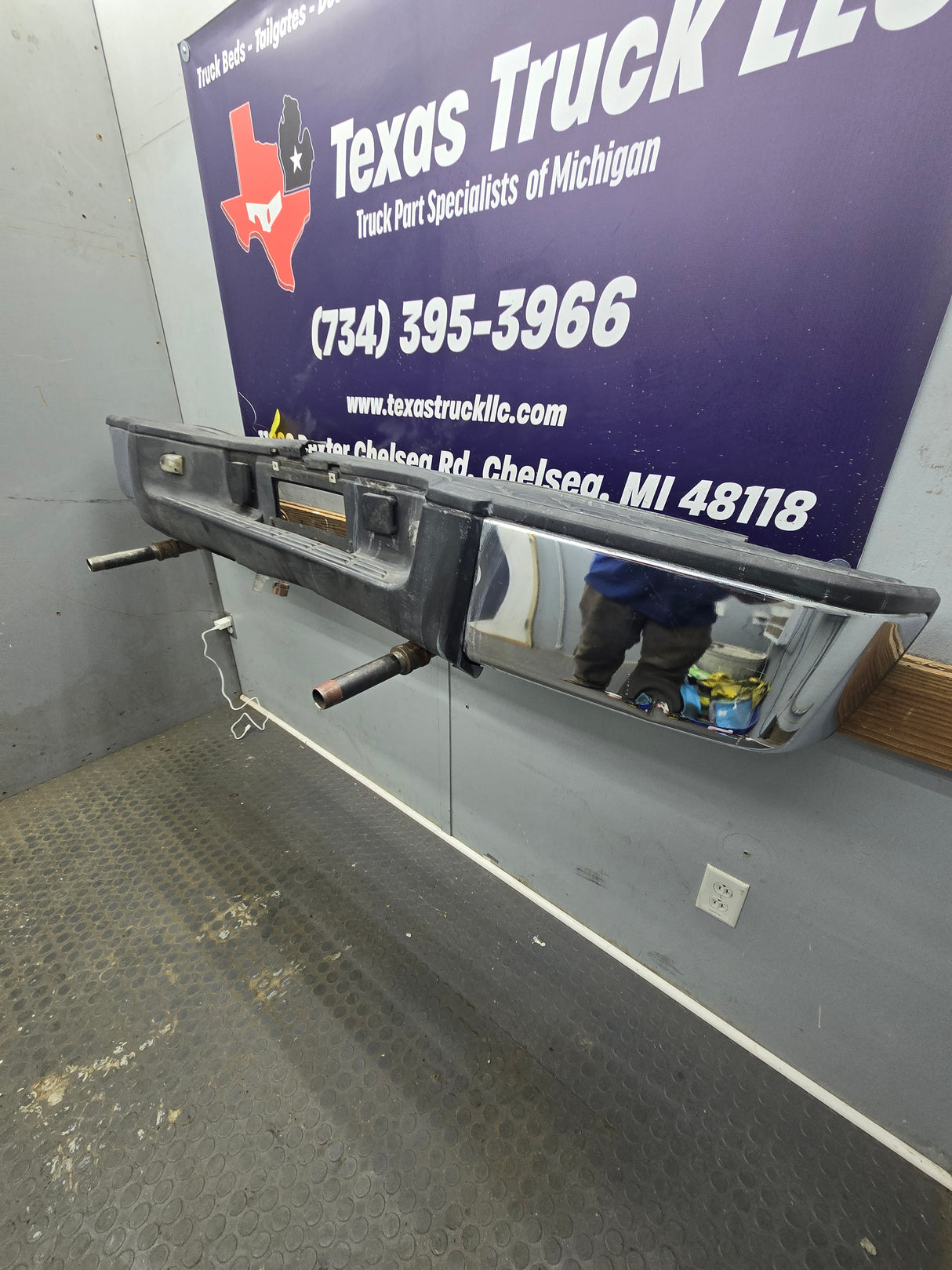 2007-2010 Chevrolet Silverado / GMC Sierra 1500 Rear Bumper