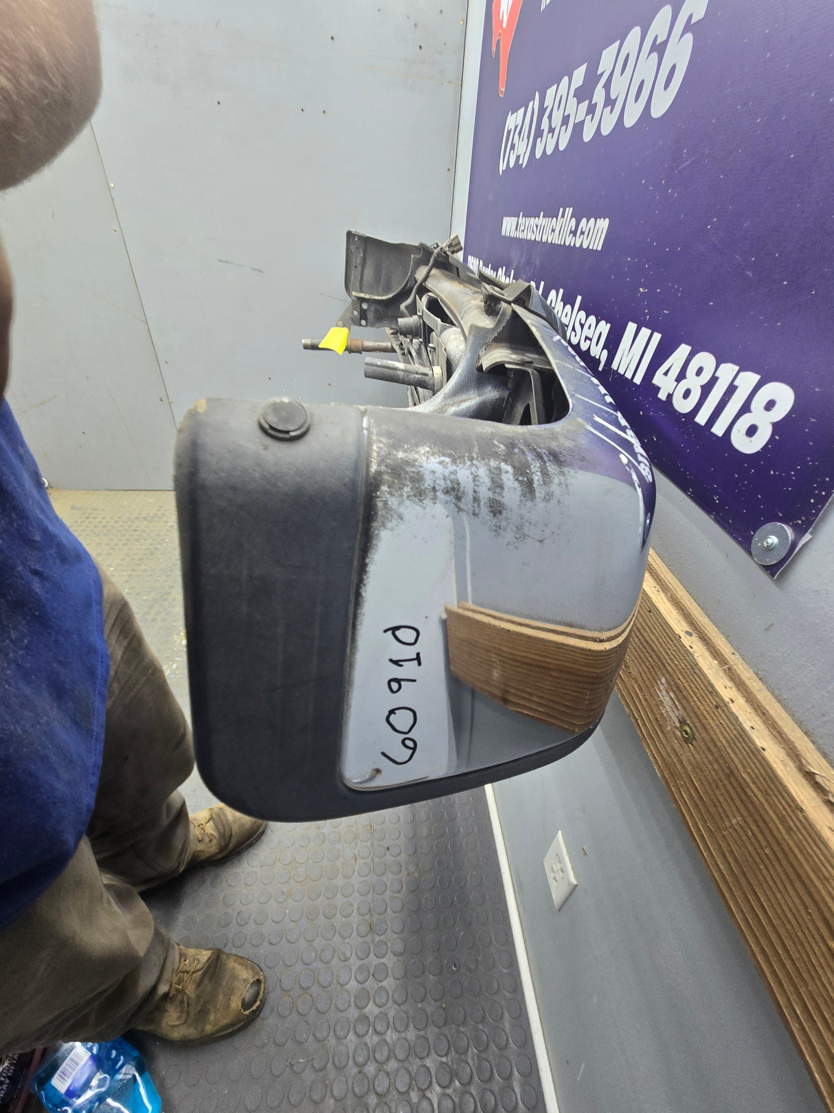 2007-2010 Chevrolet Silverado / GMC Sierra 1500 Rear Bumper