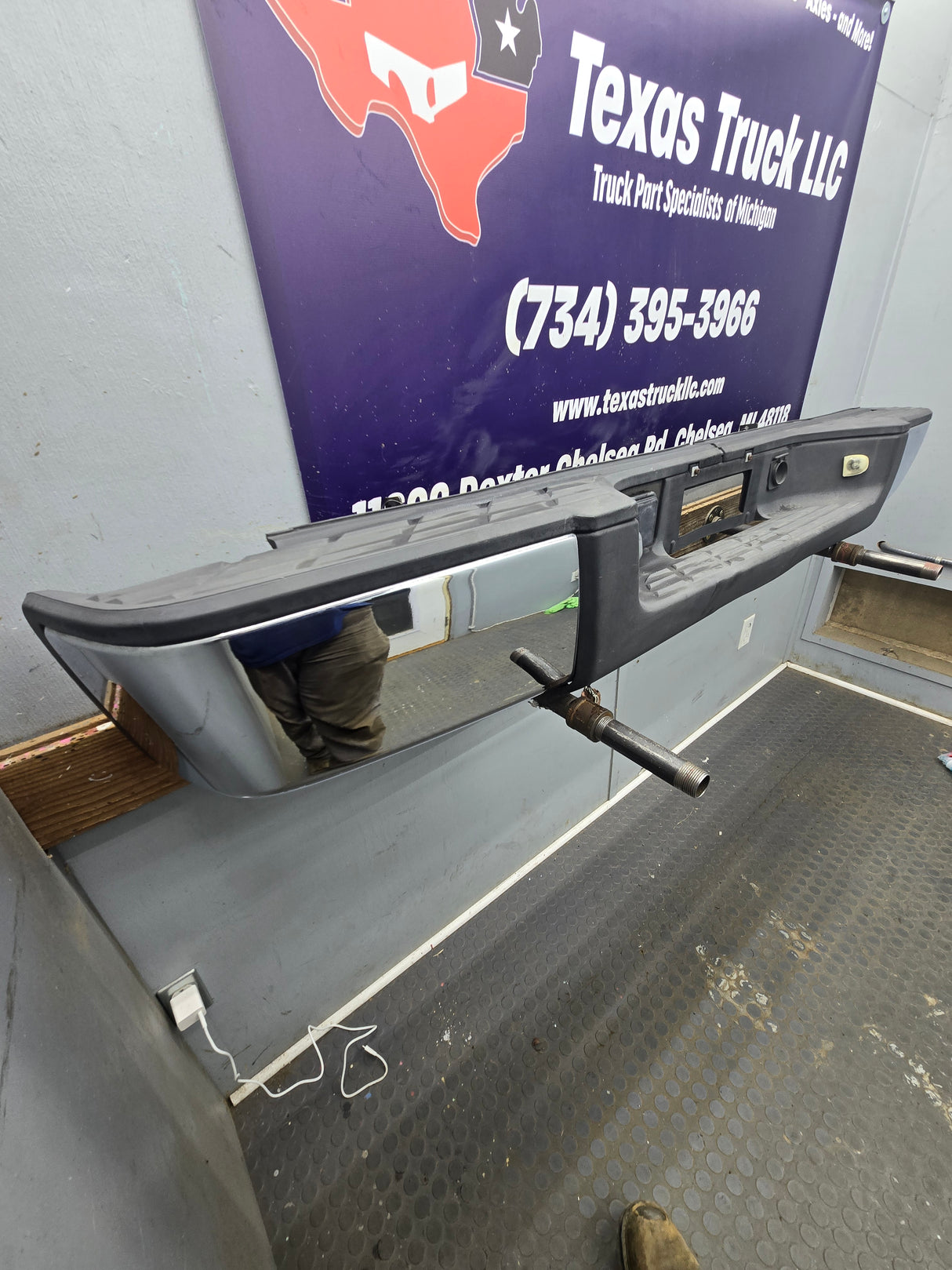 2007-2010 Chevrolet Silverado / GMC Sierra 1500 Rear Bumper