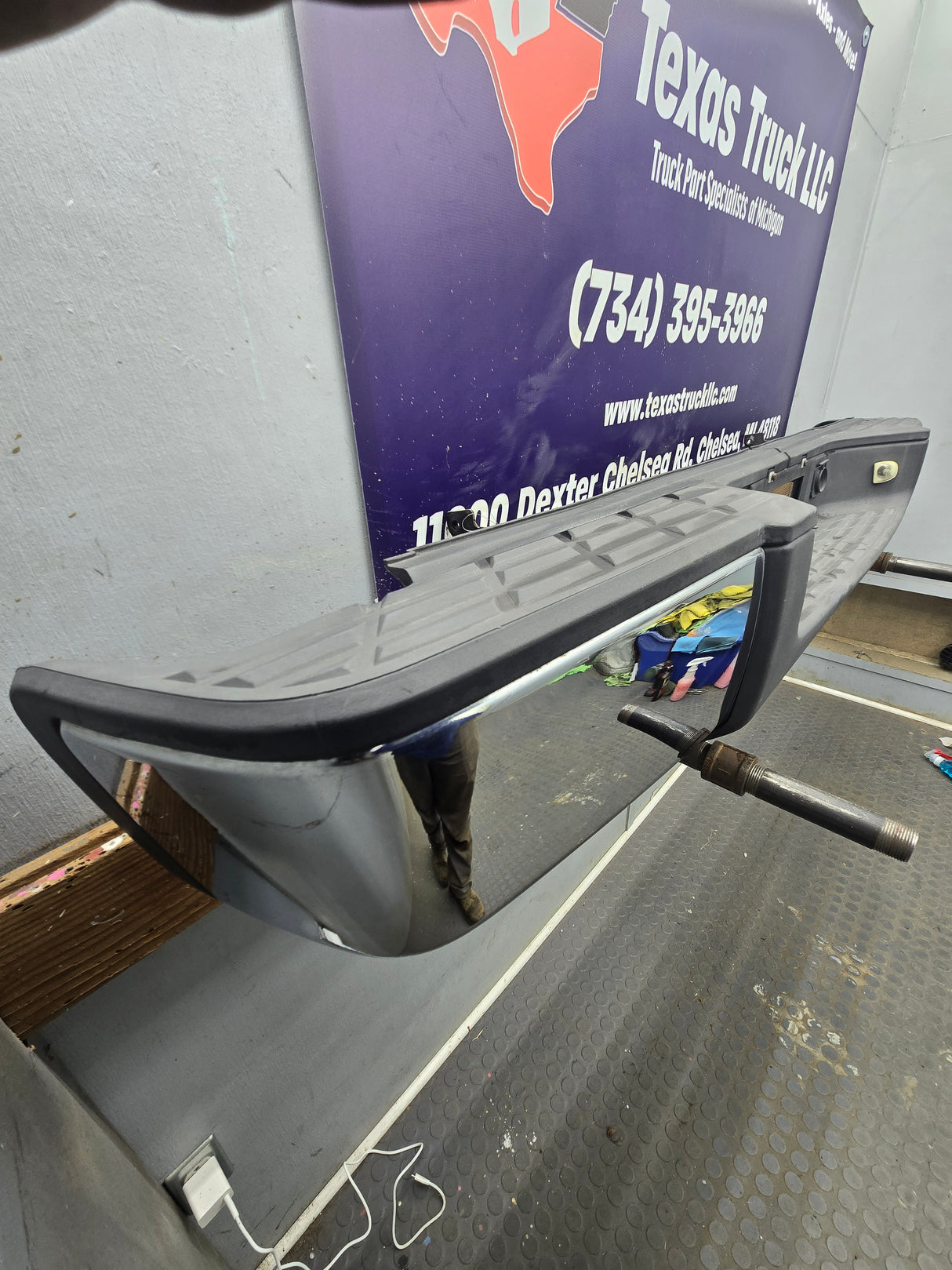 2007-2010 Chevrolet Silverado / GMC Sierra 1500 Rear Bumper
