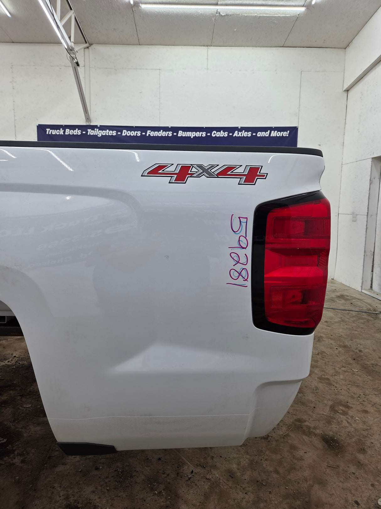 2014-2019 Chevrolet Silverado 1500 2500HD 3500HD 8' Long Truck Bed