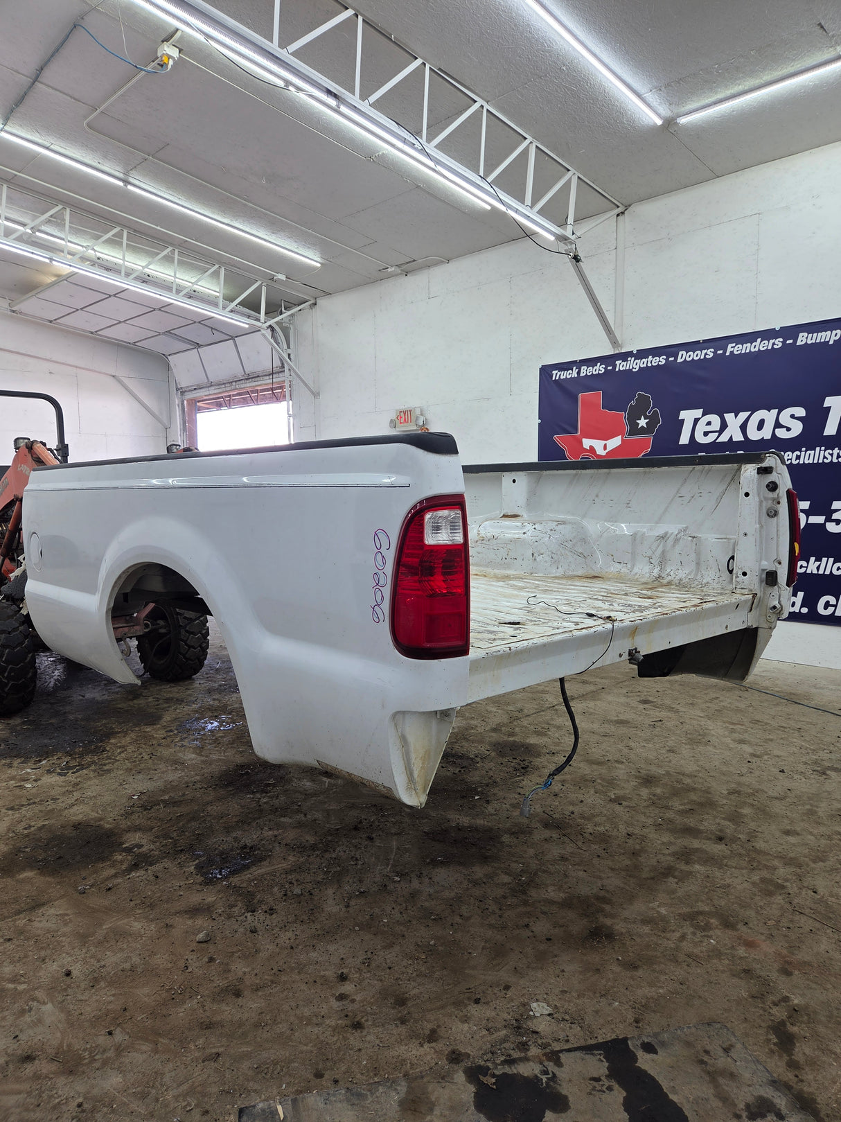 1999-2010 Ford F250 F350 Super Duty 8' Long Truck Bed