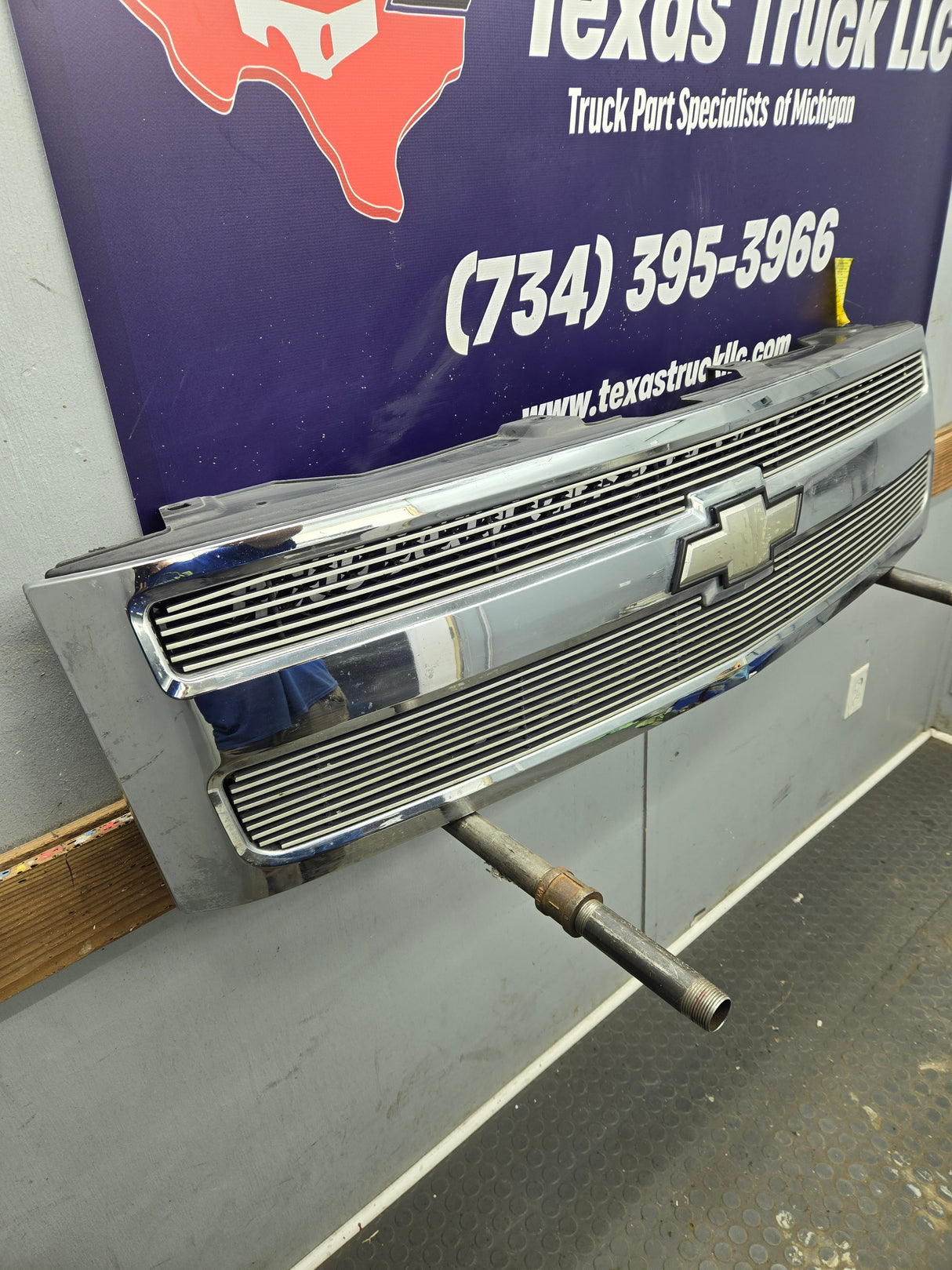 2007-2013 Chevrolet Silverado 1500 Chrome Grille