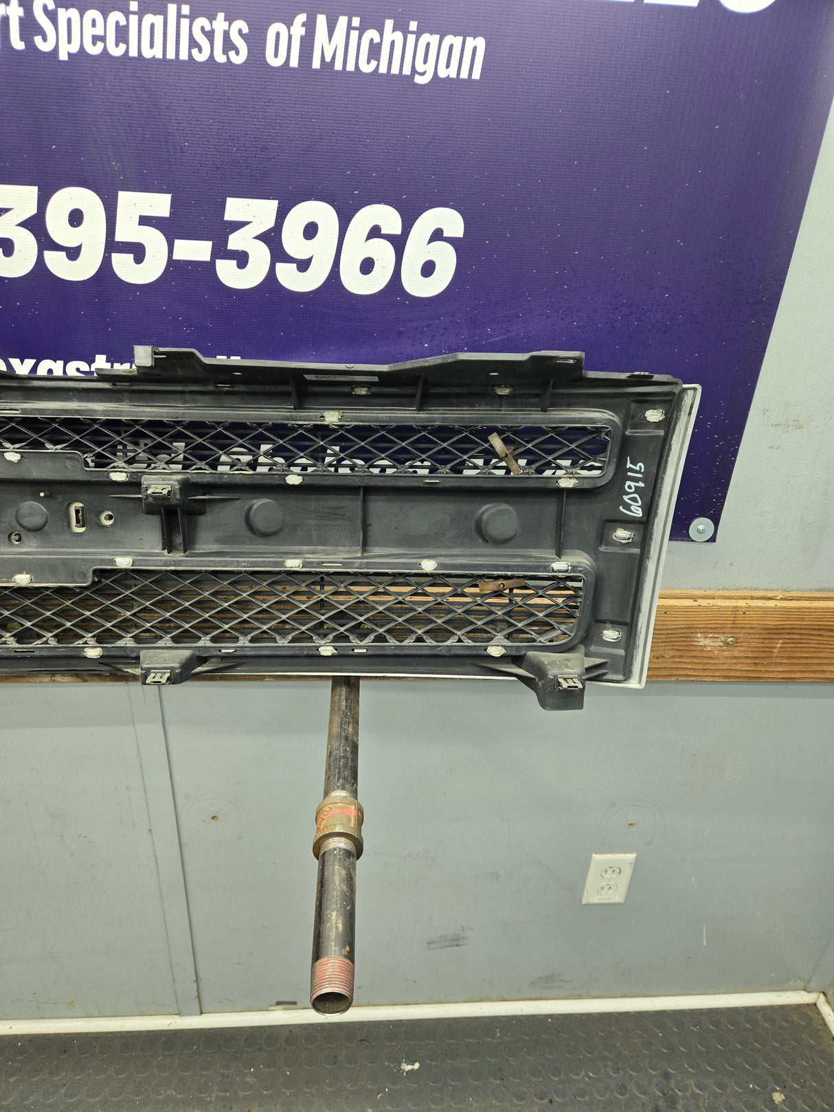 2007-2013 Chevrolet Silverado 1500 Chrome Grille