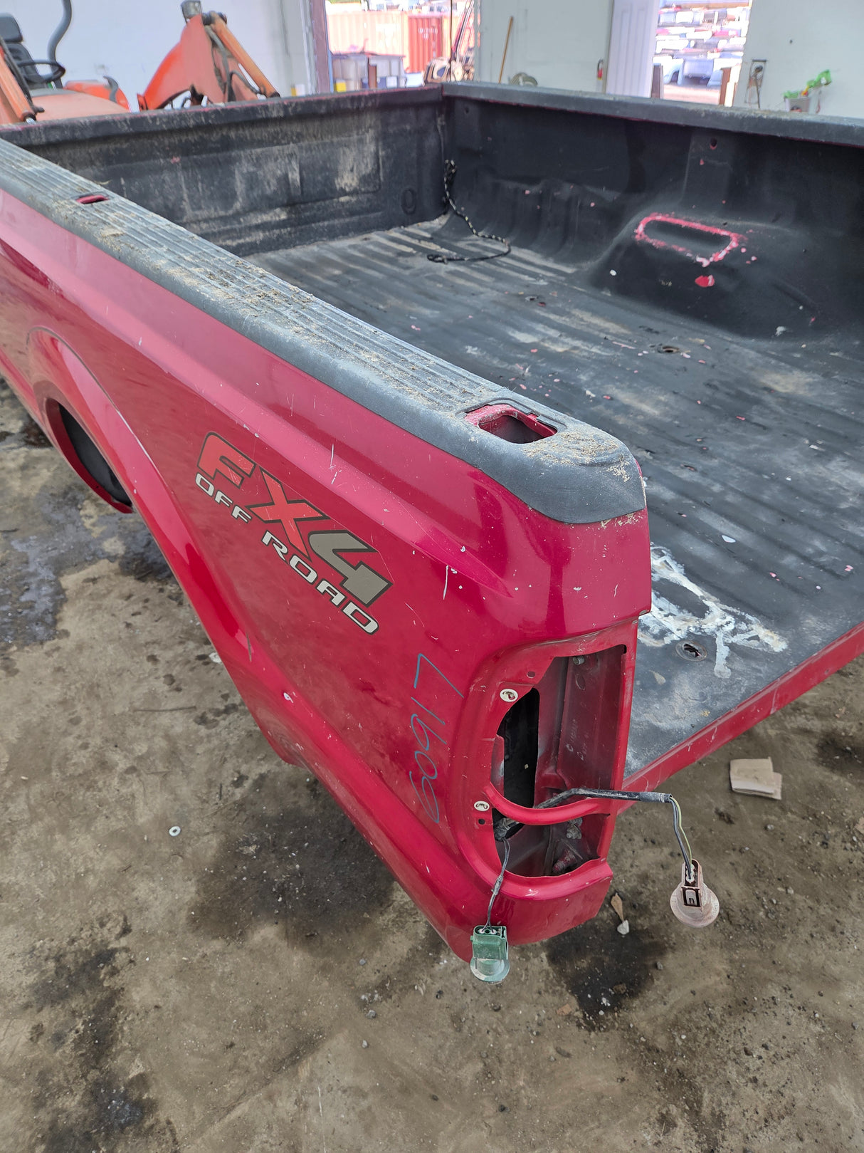 1999-2010 Ford F250 F350 Super Duty 8' Long Truck Bed