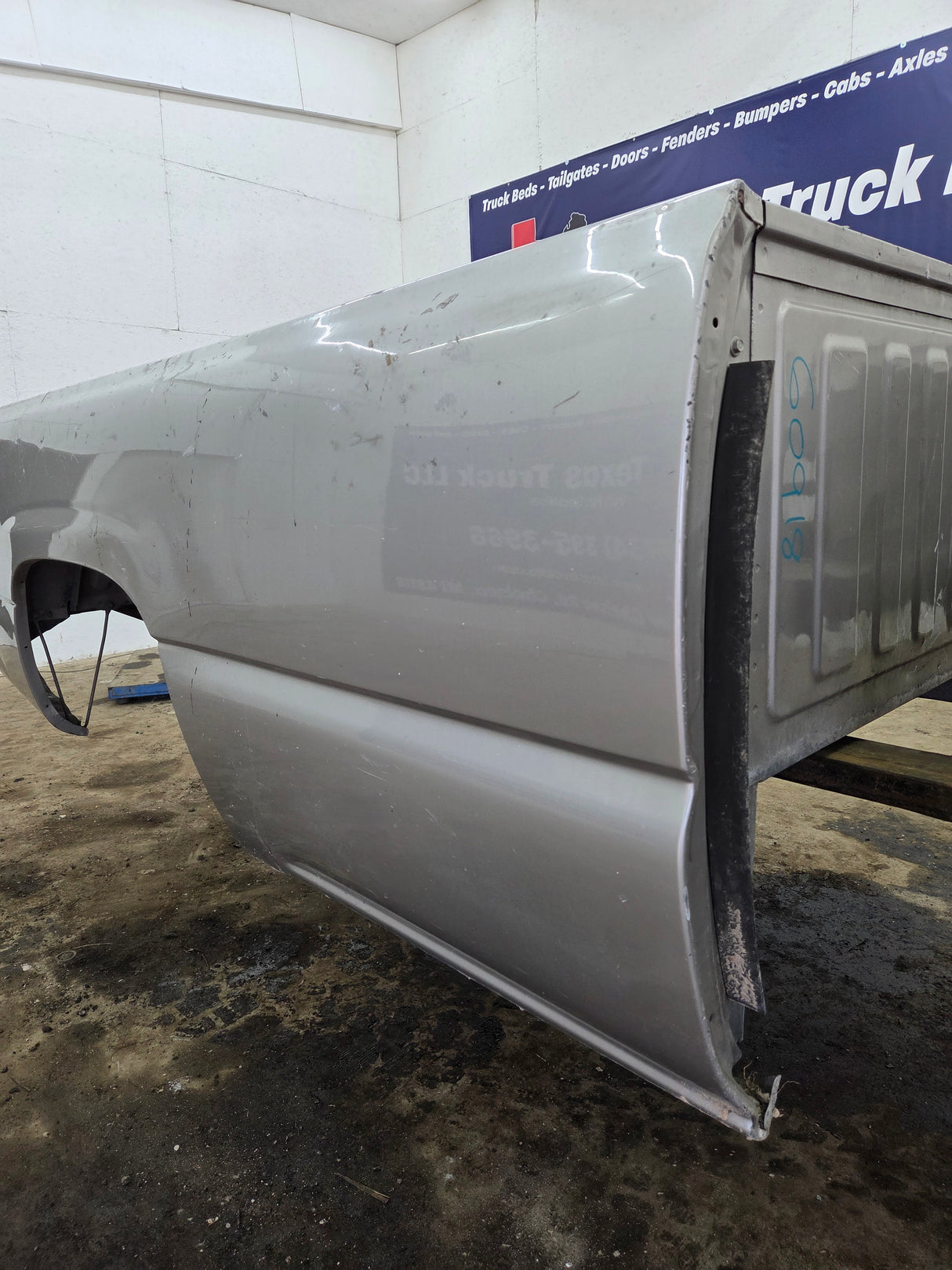 1999-2007 Chevrolet Silverado / GMC Sierra 1500 2500 3500 HD 8' Long Bed Truck Bed