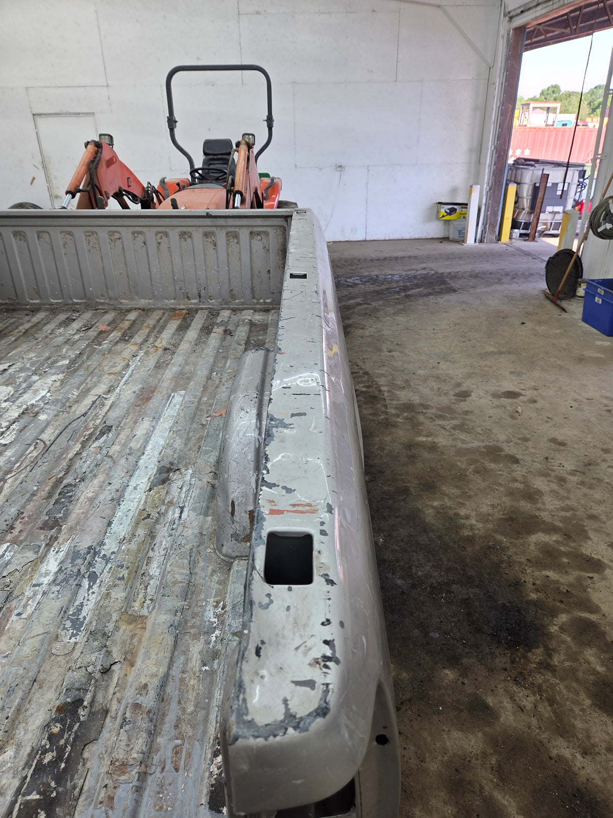 1999-2007 Chevrolet Silverado / GMC Sierra 1500 2500 3500 HD 8' Long Bed Truck Bed
