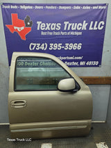 1999-2006 Chevrolet Silverado / GMC Sierra 1500 2500 3500 HD Front Passenger Side Door RH