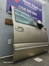 1999-2006 Chevrolet Silverado / GMC Sierra 1500 2500 3500 HD Front Passenger Side Door RH