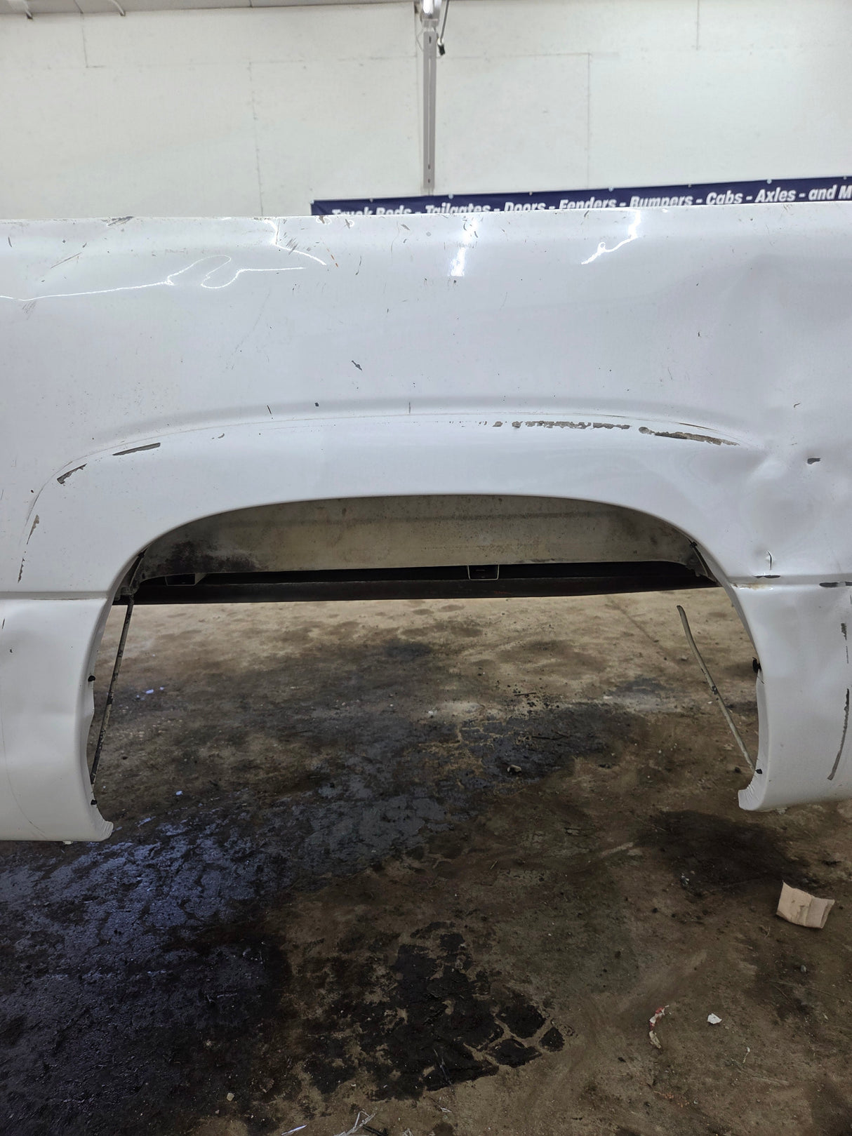 1999-2007 Chevrolet Silverado / GMC Sierra 1500 2500 3500 HD 8' Long Bed Truck Bed
