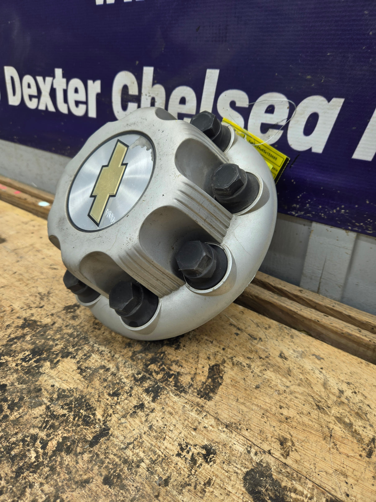 1999-2006 Chevy Silverado Center Cap Hub Cap
