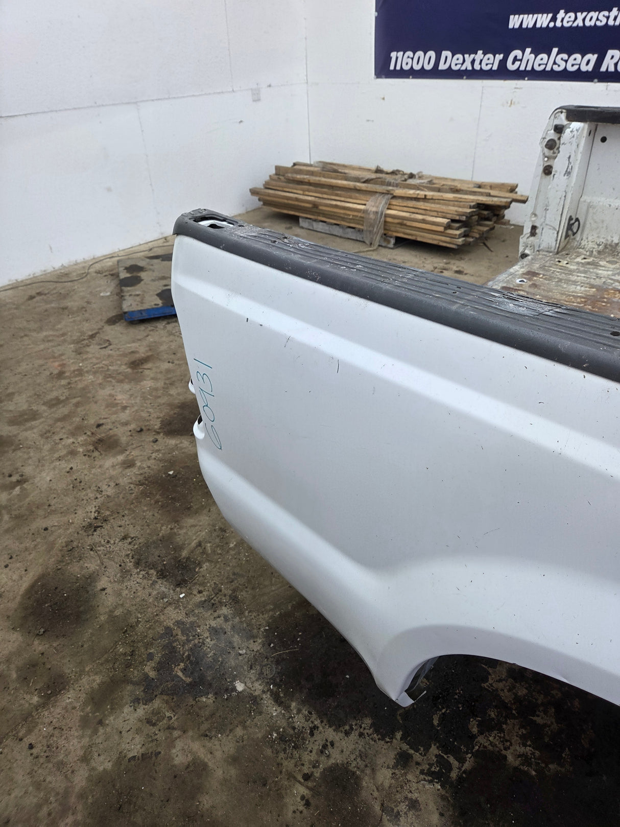 1999-2010 Ford F250 F350 Super Duty 8' Long Truck Bed
