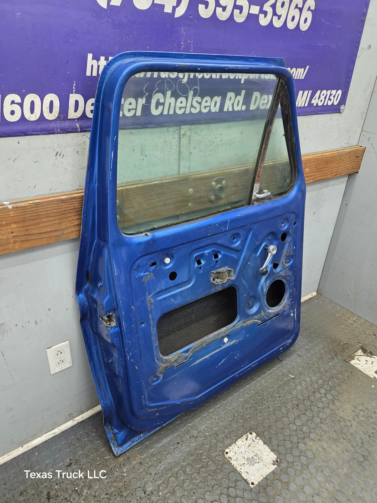 1973-1979 Ford F100 F150 F250 F350 LH Driver Side Front Door