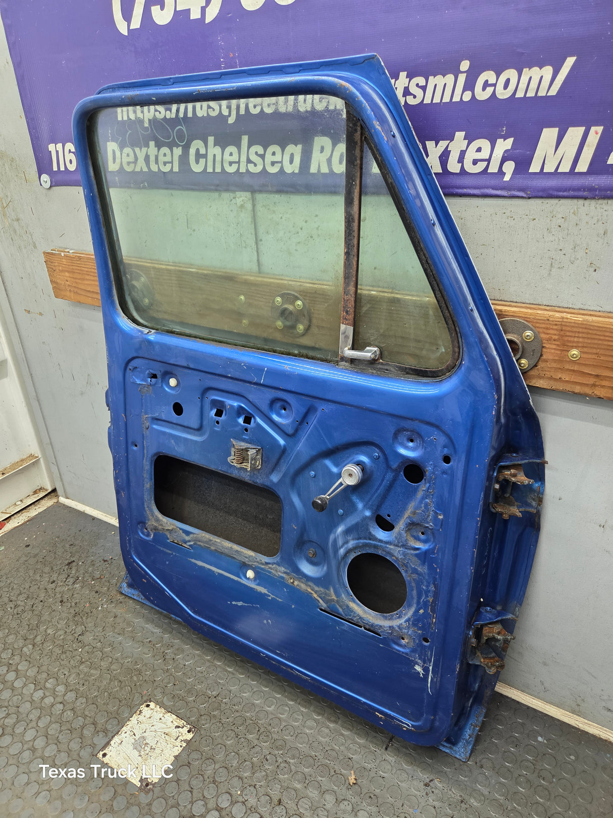 1973-1979 Ford F100 F150 F250 F350 LH Driver Side Front Door