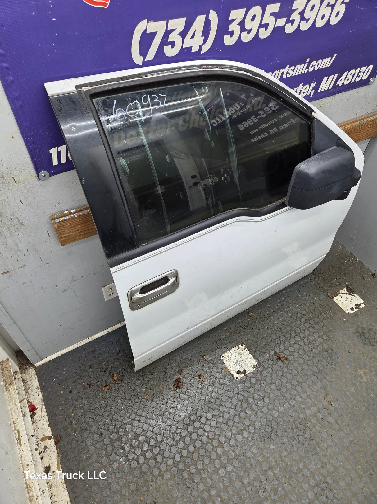 2004-2008 Ford F150 Extended/Regular Cab Passenger Side Front Door RH