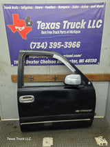 1999-2006 Chevrolet Silverado / GMC Sierra 1500 2500 3500 HD Front Passenger Side Door RH