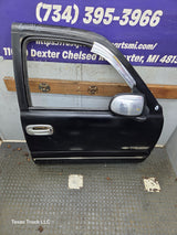 1999-2006 Chevrolet Silverado / GMC Sierra 1500 2500 3500 HD Front Passenger Side Door RH