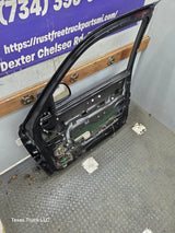 1999-2006 Chevrolet Silverado / GMC Sierra 1500 2500 3500 HD Front Passenger Side Door RH