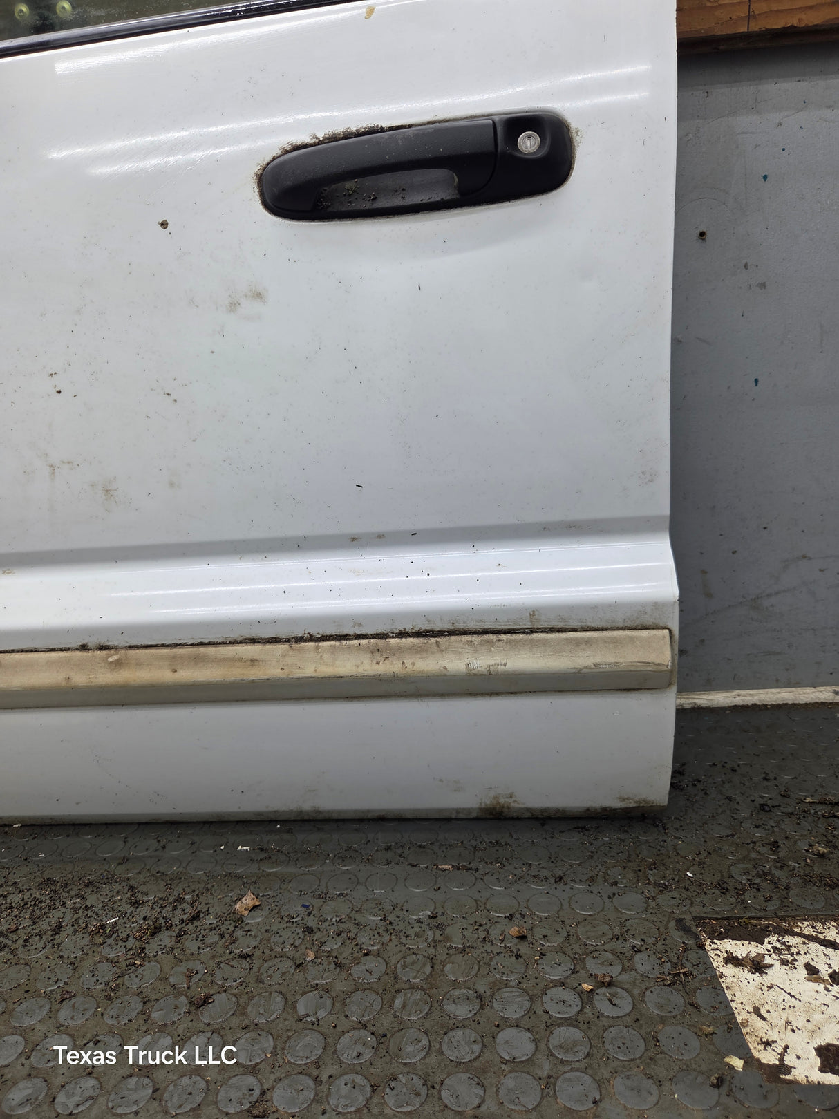 2005-2011 Dodge Dakota Driver Side LH Front Door
