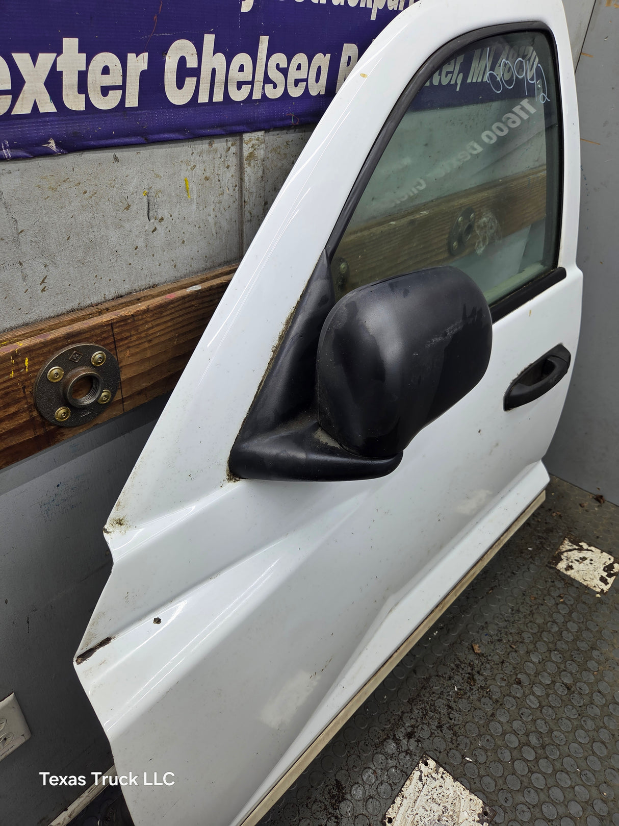 2005-2011 Dodge Dakota Driver Side LH Front Door
