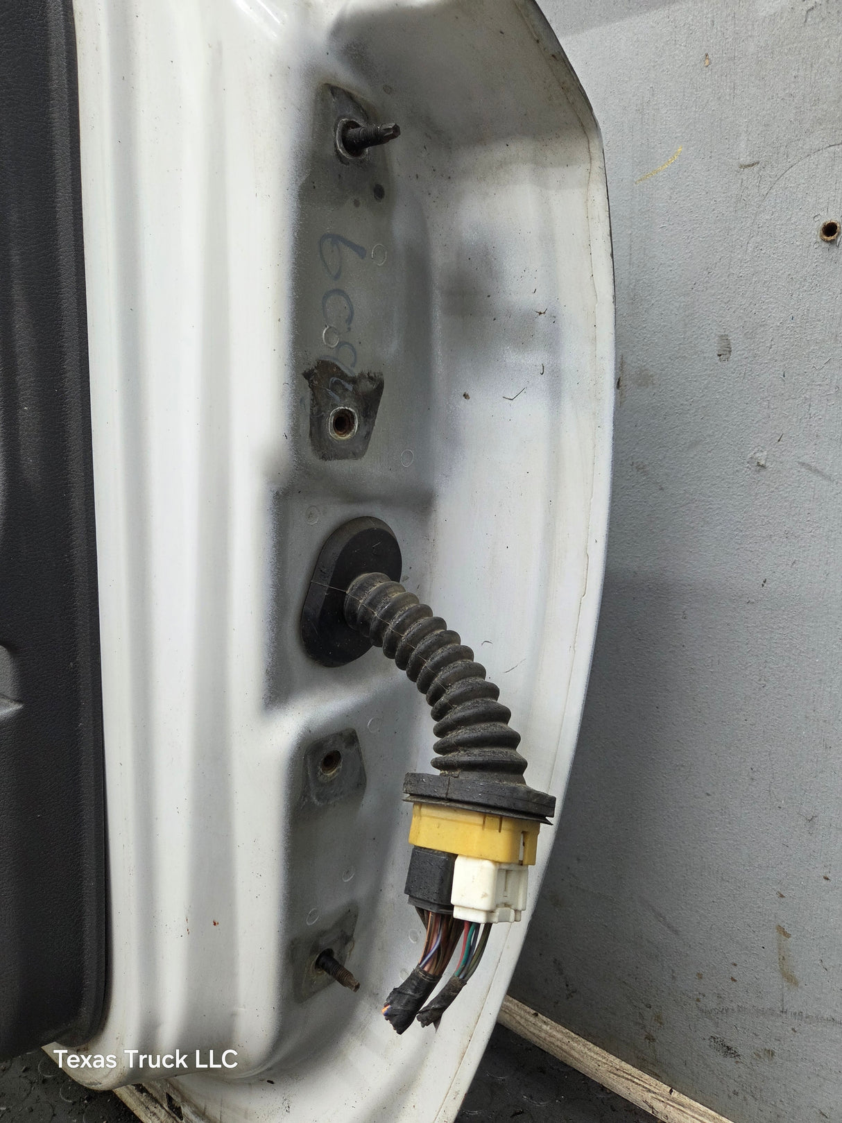 2005-2011 Dodge Dakota Driver Side LH Front Door